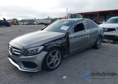 2015 Mercedes-Benz C 300 Sport from USA, damaged, VIN 55SWF4JB2FU044915